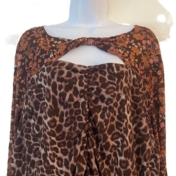 Cato Leopard Print Floral Sleeve Twist Front Cutout Tunic Top Women's, 28W - Picture 2 of 4
